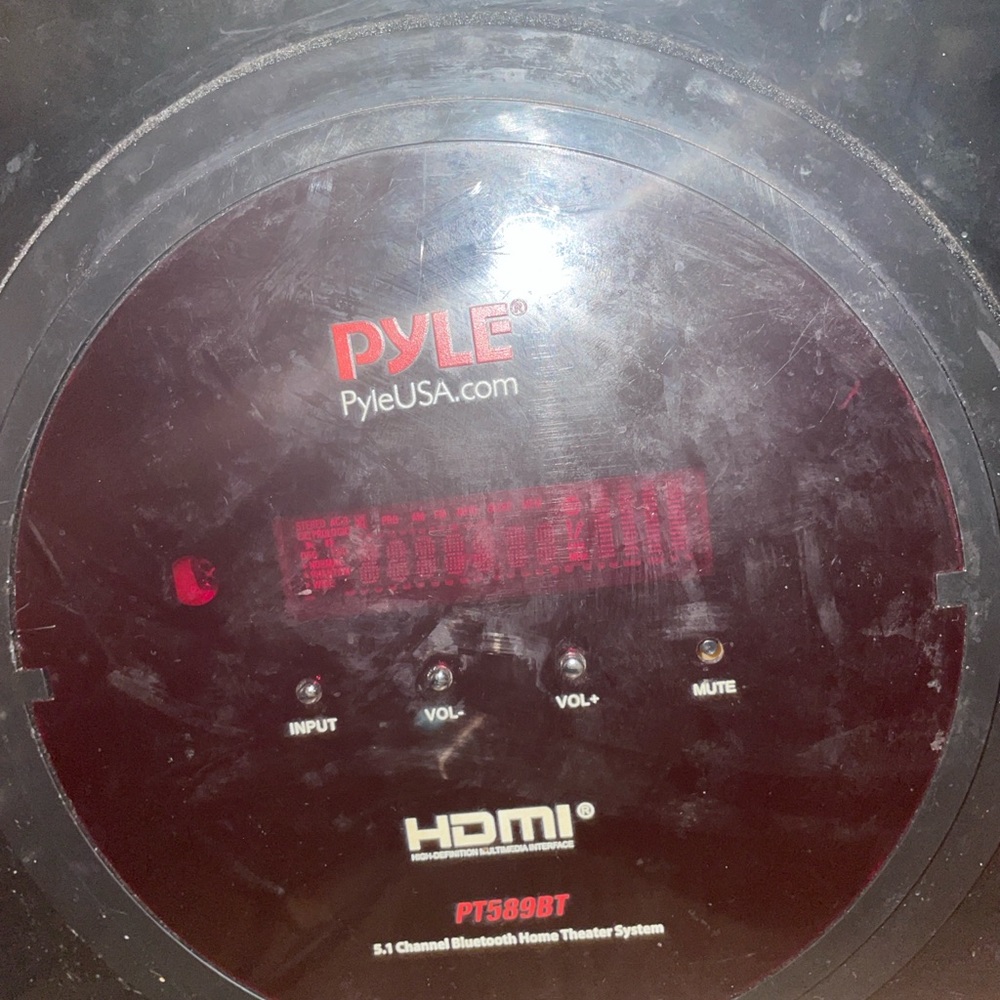 Meet your Posher, Joel